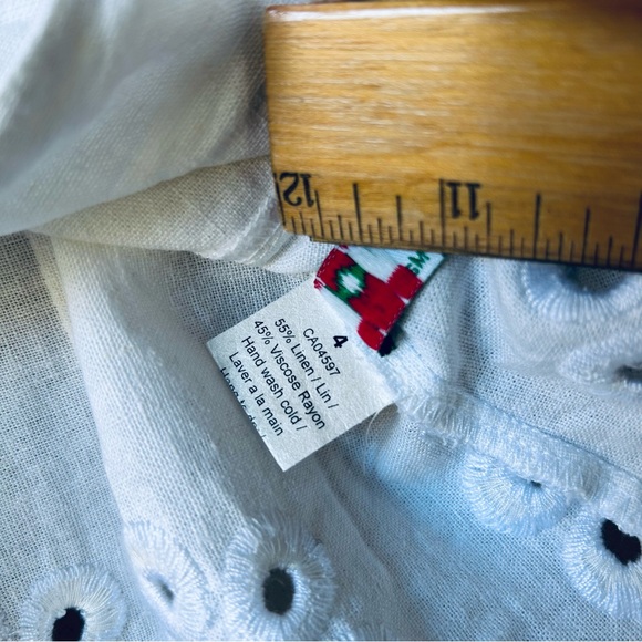 Margaieta White Linen Blazer Made in Canada - Picture 11 of 13